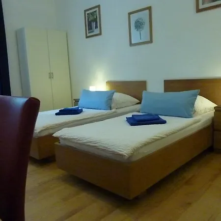 Lessing-Apartment Düsseldorf Esterno foto